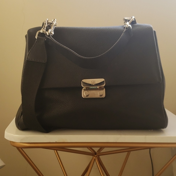 Carolina Herrera | Bags | Carolina Herrera Baret Bag | Poshmark